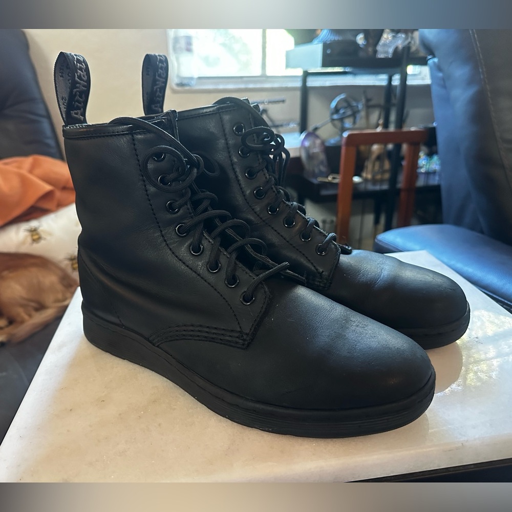 Dr. Martens
Men's Black Newton Bts Temperley Size 9